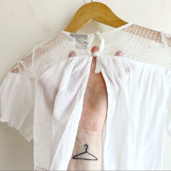 Elegant White Lace Trim Top - Picture 6 of 8